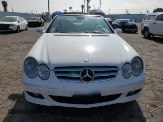 2006 Mercedes-Benz CLK 350 with VIN WDBTK56H26F190700, listed as a Copart auction lot 50798725 with 172,159 mi miles and Salvage Title. Bid and sale history available at DreamBid. Image 5.
