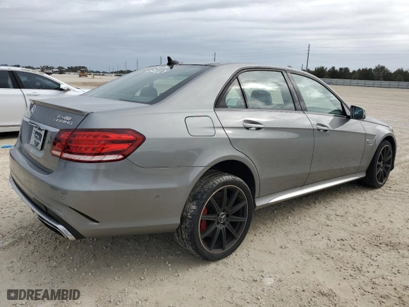 2015 Mercedes-Benz E-Class E 63 AMG S-Model with VIN WDDHF7GB6FB093272, listed as a Copart auction lot 75039284 with 84,832 mi miles and Salvage Title. Bid and sale history available at carsss.com. Image 3.