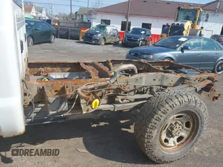 2011 Ford F-350 XL with VIN 1FTBF3B69BEB77551, listed as a IAAI auction lot 41995881 with 136,518 mi miles and . Bid and sale history available at DreamBid. Image 6.