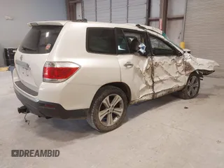 2013 Toyota Highlander Limited z VIN 5TDYK3EH1DS121622, wystawiony jako IAAI lot #42272380 z przebiegiem 191 400 mil mil oraz . Historia ofert i sprzedaży dostępna na DreamBid. Obrazek 4.