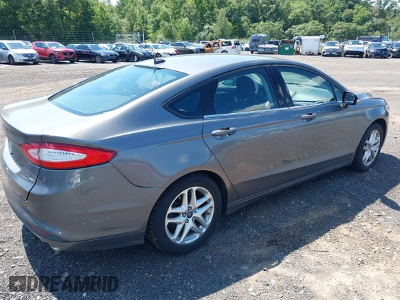 2013 Ford Fusion SE with VIN 3FA6P0H70DR120514, listed as a IAAI auction lot 40066832 with 138,252 mi miles. Bid and sale history available at carsss.com. Image 4.