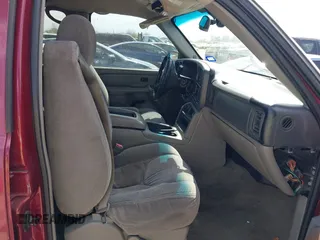 2004 Chevrolet Suburban LT with VIN 1GNEC16Z94J103160, listed as a IAAI auction lot 41778770 with 333,368 mi miles. Bid and sale history available at carsss.com. Image 5.