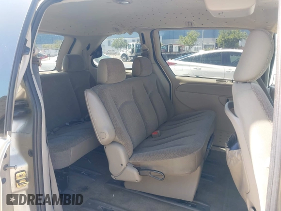 2005 Chrysler Town & Country with VIN 1C4GP45R25B370709, listed as a IAAI auction lot 42034770 with 147,675 mi miles. Bid and sale history available at carsss.com. Image 8.