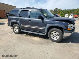 2005 Chevrolet Tahoe LT with VIN 1GNEC13T05J114811, listed as a Copart auction lot 49456635 with 186,578 mi miles and Salvage Title. Bid and sale history available at carsss.com. Image 4.