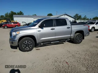 2015 Toyota Tundra SR5 z VIN 5TFDW5F19FX449982, wystawiony jako Copart lot #58031925 z przebiegiem 147 054 mil mil oraz Szkoda całkowita • Salvage title. Historia ofert i sprzedaży dostępna na DreamBid. Obrazek 1.