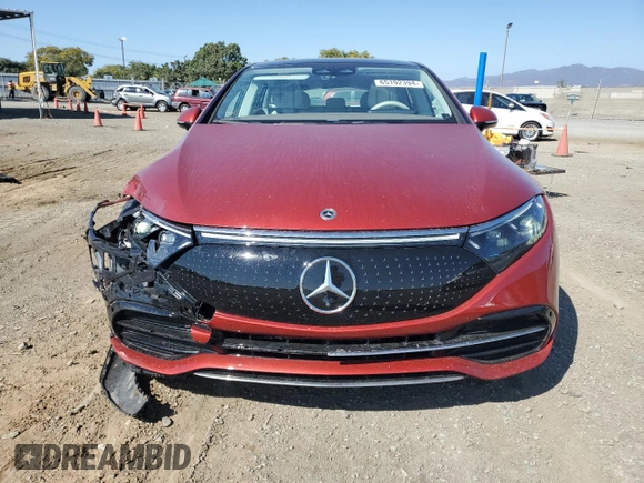 2022 Mercedes-Benz EQS with VIN W1KCG2DB7NA017658, listed as a Copart auction lot 65192394 with 11,863 mi miles and Salvage Title. Bid and sale history available at carsss.com. Image 5.