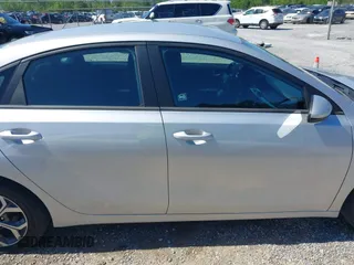 2021 Kia Forte LXS with VIN 3KPF24AD3ME353116, listed as a IAAI auction lot 42194222 with 62,111 mi miles and . Bid and sale history available at DreamBid. Image 13.