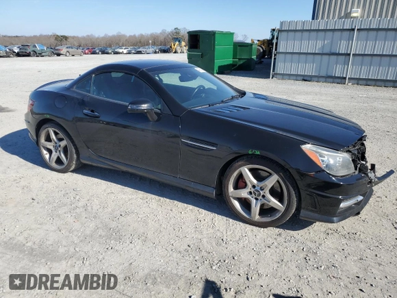 2014 Mercedes-Benz SLK 250 z VIN WDDPK4HA1EF083011, wystawiony jako Copart lot #43931645 z przebiegiem 102 146 mil mil oraz Szkoda całkowita • Salvage title. Historia ofert i sprzedaży dostępna na DreamBid. Obrazek 4.