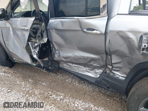 2022 Honda Ridgeline RTL с VIN 5FPYK3F5XNB003389, выставлен на аукционе IAAI как лот 42180799 с пробегом Не указан миль и . История ставок и продаж доступна на DreamBid. Изображение 6.
