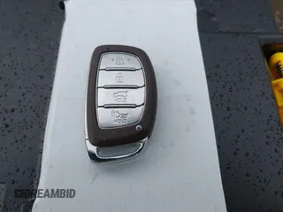 2020 Hyundai Tucson SEL z VIN KM8J3CAL1LU095182, wystawiony jako IAAI lot #41851648 z przebiegiem 25 208 mil mil oraz . Historia ofert i sprzedaży dostępna na DreamBid. Obrazek 11.