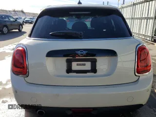 2019 MINI Hardtop 4 Door Cooper with VIN WMWXU1C57K2J01914, listed as a Copart auction lot 84330304 with 43,399 mi miles and Salvage Title. Bid and sale history available at DreamBid. Image 6.