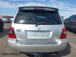 2007 Toyota Highlander with VIN JTEGD21A270169156, listed as a IAAI auction lot 41596624 with 128,452 mi miles. Bid and sale history available at carsss.com. Image 16.