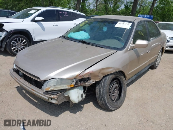 2002 Honda Accord LX z VIN 3HGCG56422G709092, wystawiony jako IAAI lot #42214711 z przebiegiem 94 386 mil mil oraz . Historia ofert i sprzedaży dostępna na DreamBid. Obrazek 6.