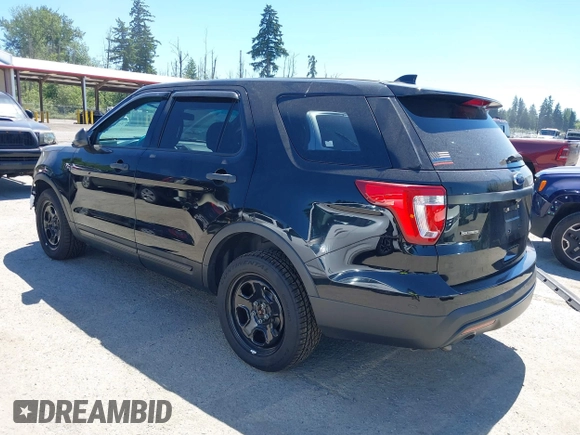 2016 Ford Police Interceptor Utility z VIN 1FM5K8AR7GGA78025, wystawiony jako IAAI lot #42454643 z przebiegiem 118 536 mil mil oraz . Historia ofert i sprzedaży dostępna na DreamBid. Obrazek 3.