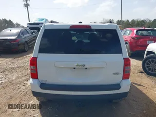 2014 Jeep Patriot High Altitude with VIN 1C4NJPFA6ED663066, listed as a IAAI auction lot 41709104 with 115,988 mi miles and . Bid and sale history available at carsss.com. Image 17.