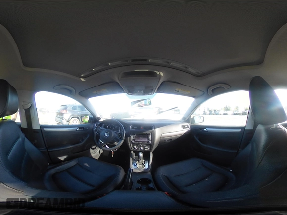 2013 Volkswagen Jetta TDI w/Premium z VIN 3VWLL7AJ6DM291317, wystawiony jako IAAI lot #42091621 z przebiegiem 169 448 mil mil oraz . Historia ofert i sprzedaży dostępna na DreamBid. Obrazek 18.