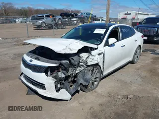 2018 Kia Optima S z VIN 5XXGT4L31JG256876, wystawiony jako IAAI lot #42046732 z przebiegiem 115 746 mil mil oraz . Historia ofert i sprzedaży dostępna na DreamBid. Obrazek 2.