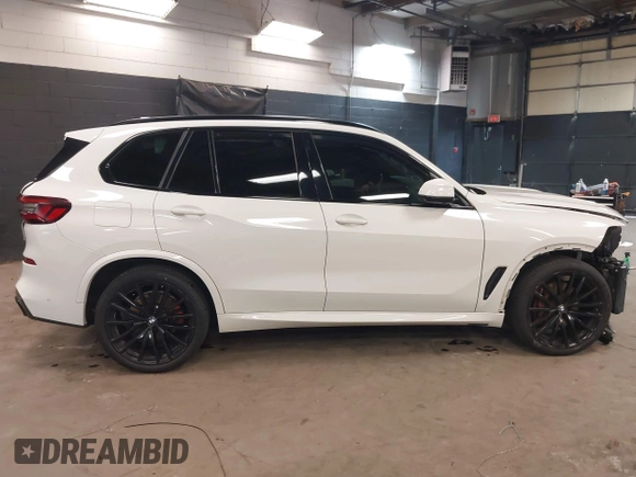2022 BMW X5 xDrive40i with VIN 5UXCR6C07N9K43338, listed as a IAAI auction lot 42484107 with 42,899 mi miles and . Bid and sale history available at DreamBid. Image 14.