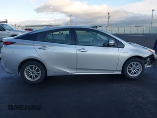2018 Toyota Prius Two with VIN JTDKARFU8J3547408, listed as a IAAI auction lot 41313198 with 76,060 mi miles. Bid and sale history available at carsss.com. Image 14.