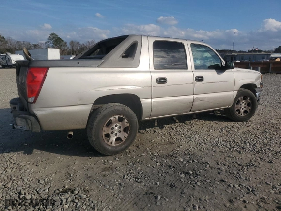2006 Chevrolet Avalanche LT with VIN 3GNEC12Z16G101848, listed as a Copart auction lot 44542395 with 347,631 mi miles and Salvage Title. Bid and sale history available at carsss.com. Image 3.