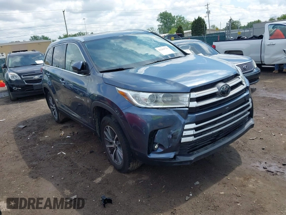 2019 Toyota Highlander SE with VIN 5TDJZRFH2KS975689, listed as a IAAI auction lot 42250723 with 88,043 mi miles and . Bid and sale history available at DreamBid. Image 1.
