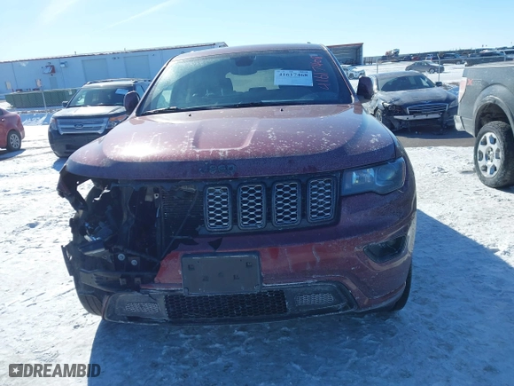 2019 Jeep Grand Cherokee Laredo E with VIN 1C4RJFAG1KC802450, listed as a IAAI auction lot 41617468 with 95,318 mi miles. Bid and sale history available at carsss.com. Image 12.