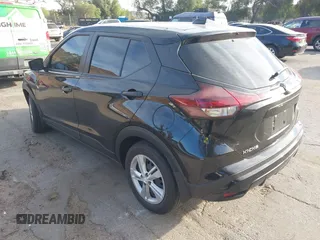 2024 Nissan Kicks S with VIN 3N1CP5BV5RL496320, listed as a IAAI auction lot 41402125 with 4,775 mi miles. Bid and sale history available at carsss.com. Image 3.