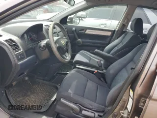2010 Honda CR-V LX z VIN 5J6RE4H36AL017751, wystawiony jako Copart lot #58586135 z przebiegiem 138 480 mil mil oraz Czysty tytuł • Clean title. Historia ofert i sprzedaży dostępna na DreamBid. Obrazek 7.