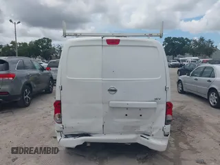 2018 Nissan NV200 S с VIN 3N6CM0KN8JK693823, выставлен на аукционе IAAI как лот 42255083 с пробегом 160 960 миль миль и . История ставок и продаж доступна на DreamBid. Изображение 16.