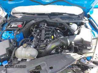 2022 Ford Mustang EcoBoost z VIN 1FATP8UH8N5115470, wystawiony jako IAAI lot #42065747 z przebiegiem 62 335 mil mil oraz . Historia ofert i sprzedaży dostępna na DreamBid. Obrazek 10.