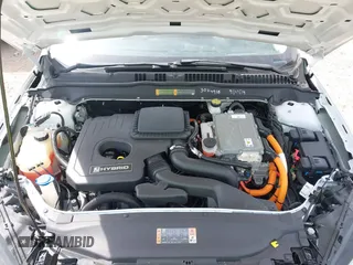 2019 Ford Fusion Hybrid SE with VIN 3FA6P0LU6KR267365, listed as a IAAI auction lot 42030525 with 95,401 mi miles. Bid and sale history available at carsss.com. Image 10.