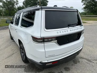 2022 Jeep Grand Wagoneer Series I с VIN 1C4SJVEJ7NS191397, выставлен на аукционе Copart как лот 60571015 с пробегом 18 595 миль миль и Чистый • Clean title. История ставок и продаж доступна на DreamBid. Изображение 3.