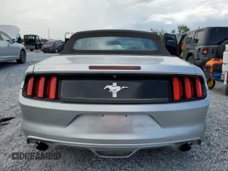 2015 Ford Mustang V6 z VIN 1FATP8EM2F5359953, wystawiony jako Copart lot #62701295 z przebiegiem 138 001 mil mil oraz Szkoda całkowita • Salvage title. Historia ofert i sprzedaży dostępna na DreamBid. Obrazek 6.