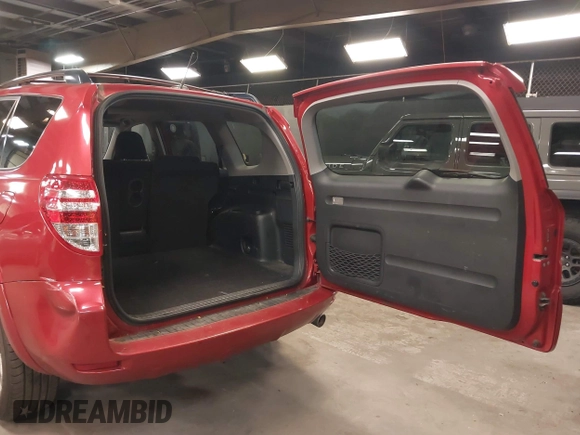 2011 Toyota RAV4 Sport with VIN JTMRK4DV0B5102614, listed as a IAAI auction lot 42486700 with 175,877 mi miles and . Bid and sale history available at DreamBid. Image 18.