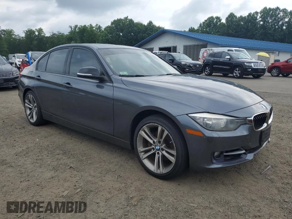 2013 BMW 3 Series 328i xDrive z VIN WBA3B5C5XDF596276, wystawiony jako Copart lot #65396355 z przebiegiem 145 094 mil mil oraz Czysty tytuł • Clean title. Historia ofert i sprzedaży dostępna na DreamBid. Obrazek 4.