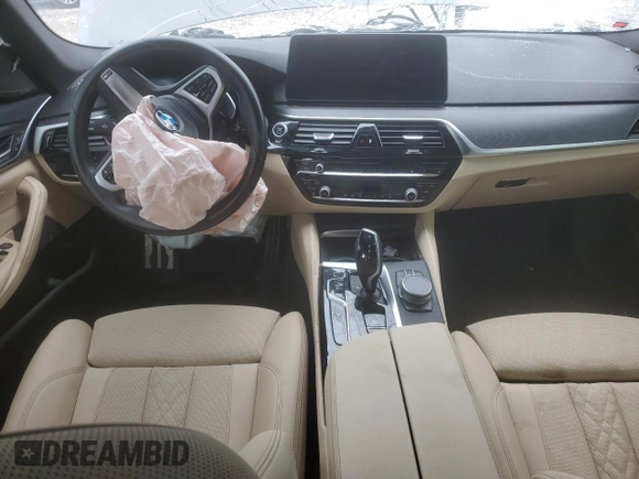 2022 BMW 5 Series 530i с VIN WBA53BH01NCJ56449, выставлен на аукционе Copart как лот 46634985 с пробегом Не указан миль и Списание • Salvage title. История ставок и продаж доступна на DreamBid. Изображение 8.