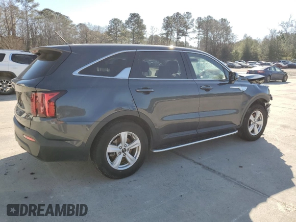 2022 Kia Sorento LX with VIN 5XYRG4LC8NG146129, listed as a Copart auction lot 41625855 with 59,461 mi miles and Salvage Title. Bid and sale history available at carsss.com. Image 3.
