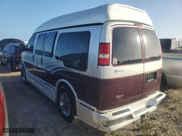 2005 GMC Savana Cargo Van YF7 Upfitter with VIN 1GDFG15T351246441, listed as a Copart auction lot 76742774 with 0 mi miles and Salvage Title. Bid and sale history available at carsss.com. Image 2.