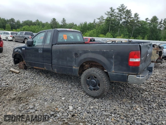 2004 Ford F-150 XL with VIN 1FTRF14WX4NA87425, listed as a Copart auction lot 59962415 with 123,301 mi miles and Clean title. Bid and sale history available at DreamBid. Image 2.
