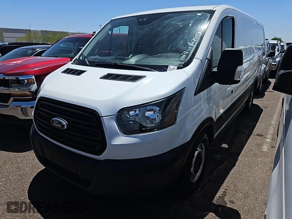 2019 Ford Transit z VIN 1FTYE1YM5KKB87003, wystawiony jako IAAI lot #42610488 z przebiegiem 106 642 mil mil oraz . Historia ofert i sprzedaży dostępna na DreamBid. Obrazek 5.
