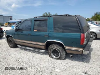 1995 Chevrolet Tahoe z VIN 1GNEC13K1SJ439759, wystawiony jako Copart lot #57784845 z przebiegiem 190 566 mil mil oraz Czysty tytuł • Clean title. Historia ofert i sprzedaży dostępna na DreamBid. Obrazek 2.