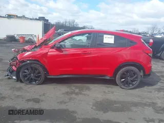 2022 Honda HR-V Sport with VIN 3CZRU6H18NM721614, listed as a IAAI auction lot 41744285 with 1 mi miles. Bid and sale history available at carsss.com. Image 14.