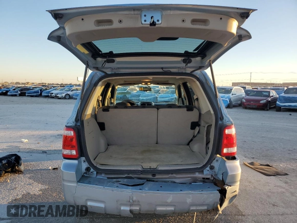 2009 Ford Escape Hybrid z VIN 1FMCU49389KC13538, wystawiony jako Copart lot #47399025 z przebiegiem 343 413 mil mil oraz Szkoda całkowita • Salvage title. Historia ofert i sprzedaży dostępna na DreamBid. Obrazek 6.