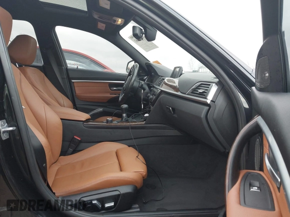 2017 BMW 3 Series 340i xDrive with VIN WBA8B7C37HK806636, listed as a IAAI auction lot 41995561 with 80,524 mi miles. Bid and sale history available at carsss.com. Image 5.