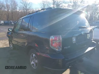2008 Honda Pilot EX-L with VIN 5FNYF18558B039347, listed as a IAAI auction lot 41117582 with 226,465 mi miles. Bid and sale history available at carsss.com. Image 3.
