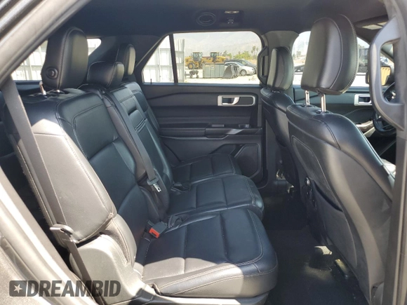 2020 Ford Explorer XLT with VIN 1FMSK7DH3LGA17183, listed as a Copart auction lot 55178045 with 84,140 mi miles and Salvage Title. Bid and sale history available at DreamBid. Image 11.