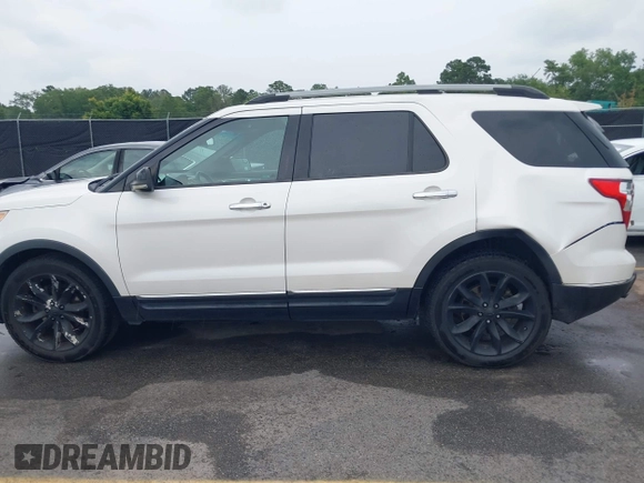 2012 Ford Explorer XLT with VIN 1FMHK8D84CGA82303, listed as a IAAI auction lot 42417951 with 164,687 mi miles and . Bid and sale history available at DreamBid. Image 14.