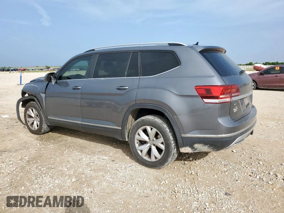 2018 Volkswagen Atlas SEL with VIN 1V2MR2CA1JC504966, listed as a Copart auction lot 62826685 with 177,774 mi miles and Salvage title. Bid and sale history available at DreamBid. Image 2.