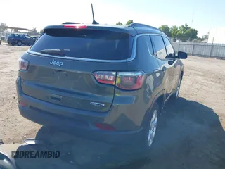 2017 Jeep Compass Latitude with VIN 3C4NJCBB0HT642901, listed as a IAAI auction lot 42497712 with 130,959 mi miles and . Bid and sale history available at DreamBid. Image 4.