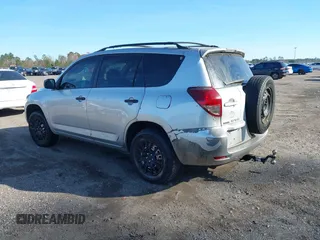 2007 Toyota RAV4 with VIN JTMZD33V375061828, listed as a IAAI auction lot 41649892 with 167,927 mi miles. Bid and sale history available at carsss.com. Image 3.